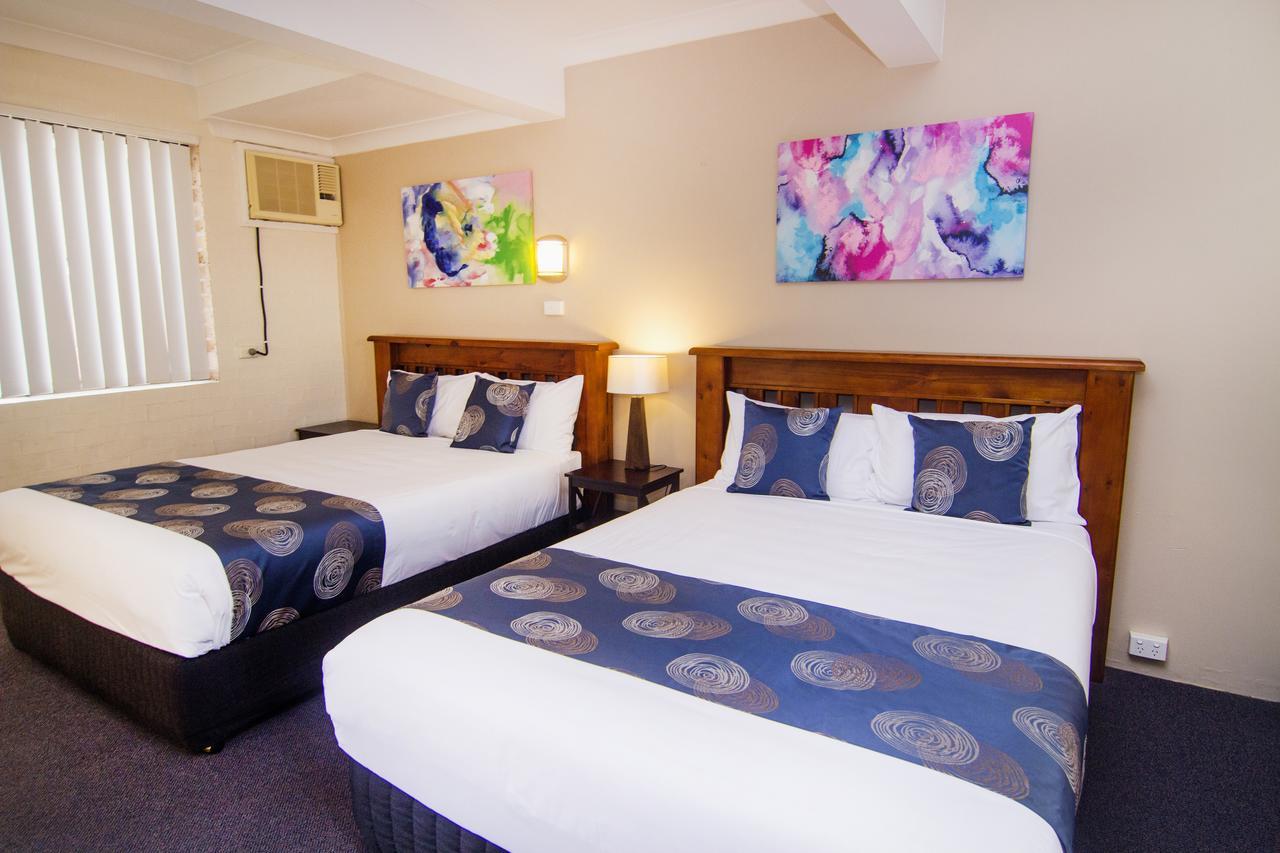 Crescent Motel Taree Bagian luar foto