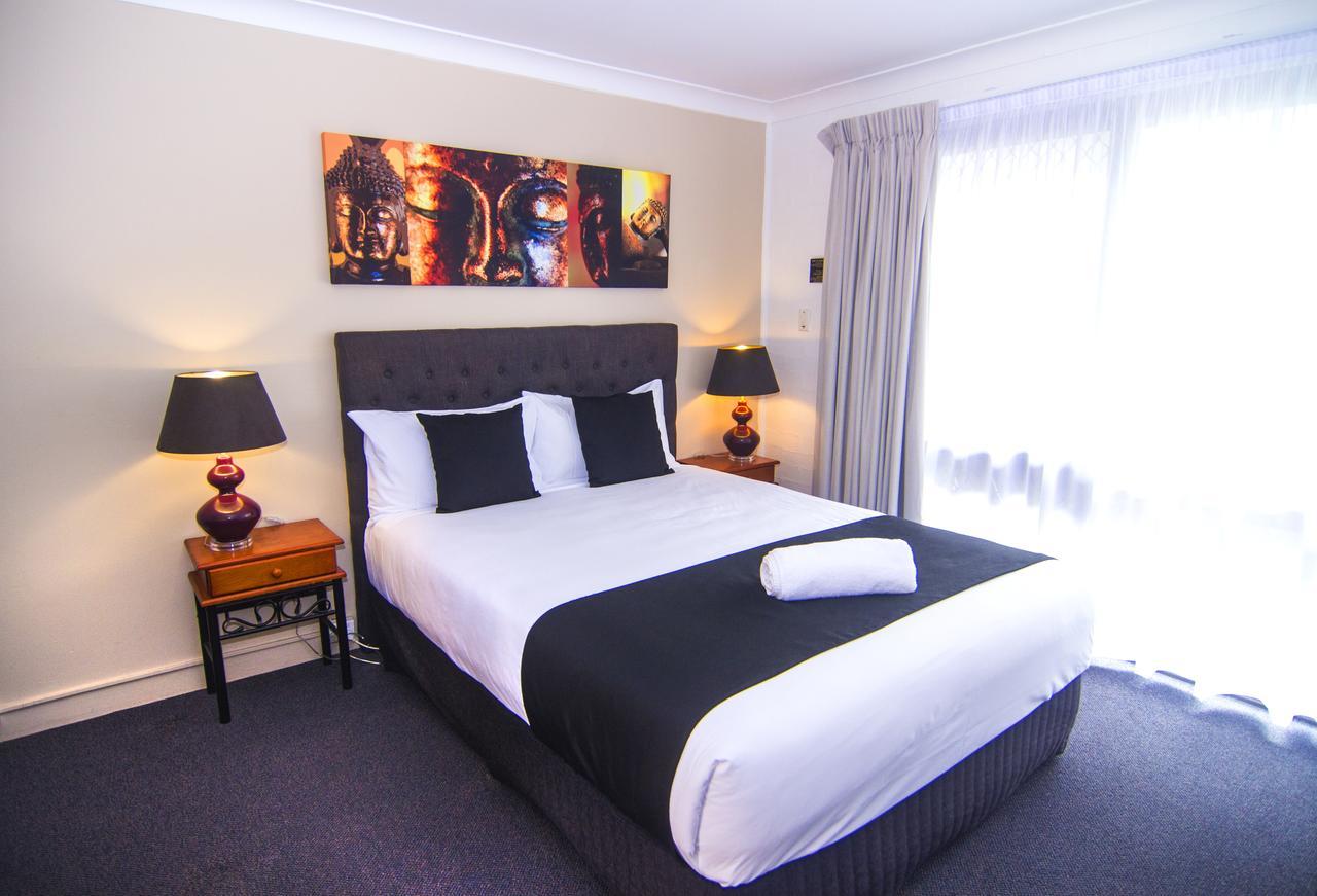 Crescent Motel Taree Bagian luar foto