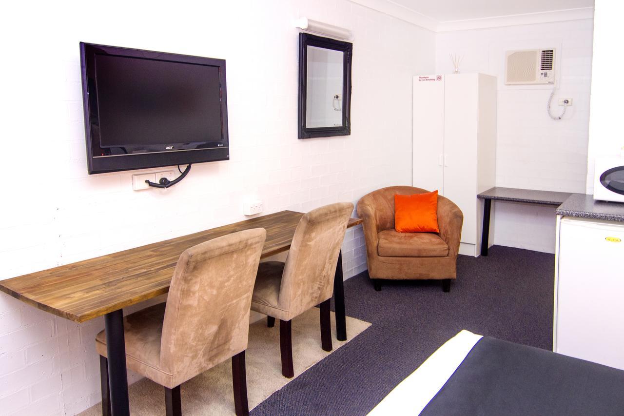 Crescent Motel Taree Bagian luar foto